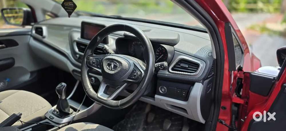 Tata Altroz Xz 1.2 Rtn Bs6 Manual