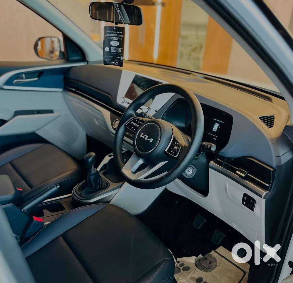 Kia Carens 1.4 Premium 7 Str, 2024, Petrol