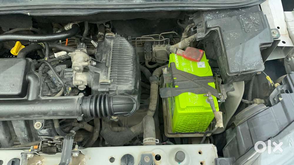 Renault Triber Rxz, 2019, Petrol