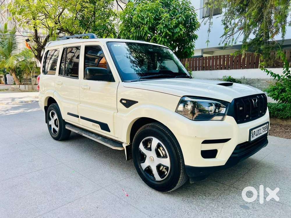 Mahindra Scorpio Classic 2024 Diesel 45000 Km Driven