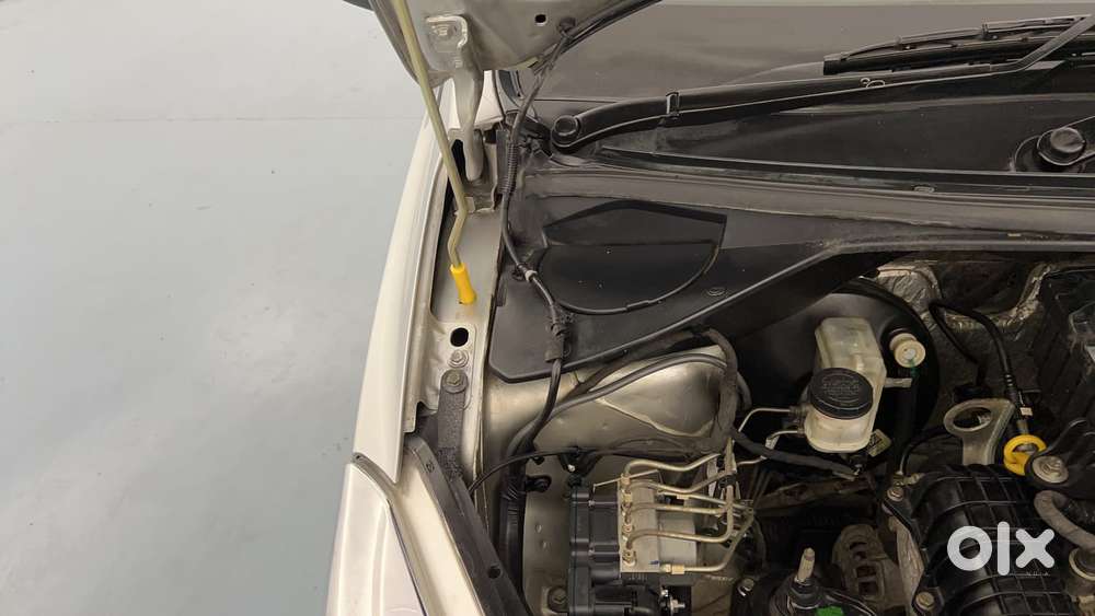 Tata Tiago Xz, 2016, Petrol