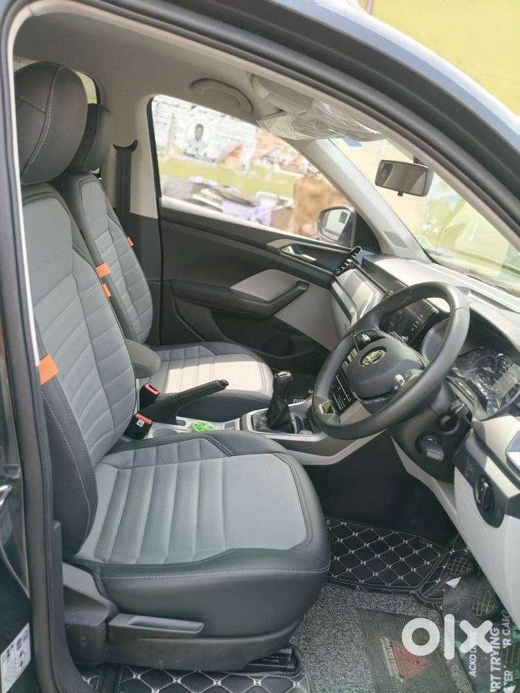 Skoda Kushaq 1.0 Tsi Ambition, 2023, Petrol
