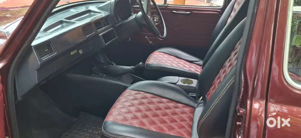 Ambassador Ambassador 1997 Diesel 100000 Km Driven
