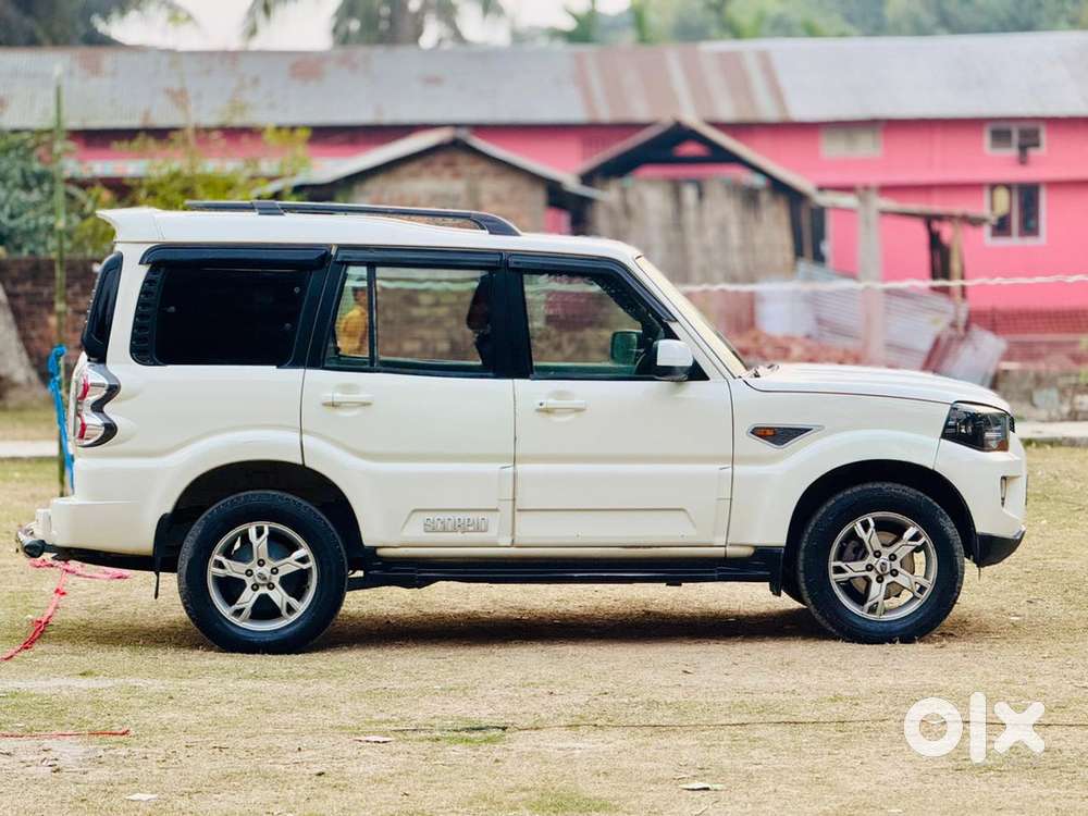 Mahindra Scorpio Classic 2016 Year Diesel Manual
