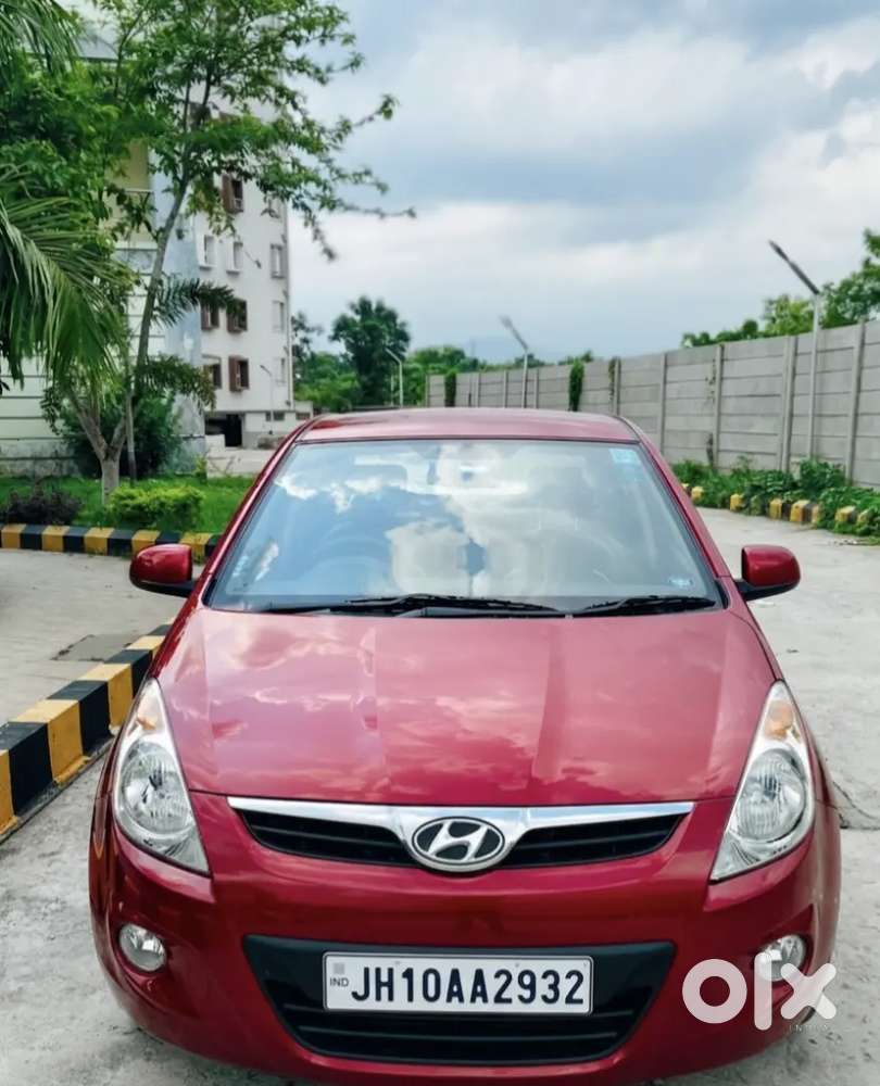 Hyundai I20 2011 – Doctor Driven, Pristine Condition(paper Till 2031)