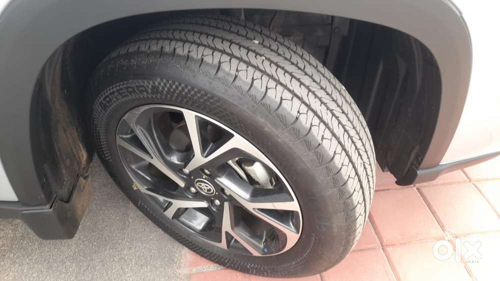 Toyota Urban Cruiser Hyryder 1.5 V Neo Drive At, 2025, Petrol