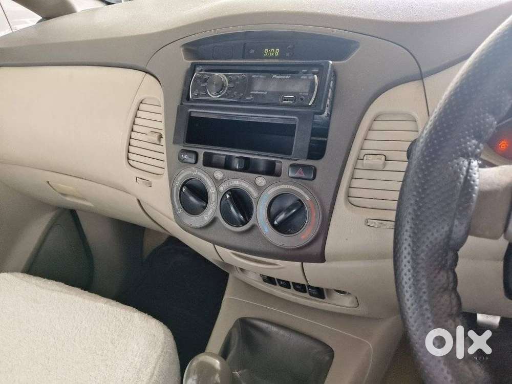 Toyota Innova 2.5 G (diesel) 7 Seater, 2010, Diesel