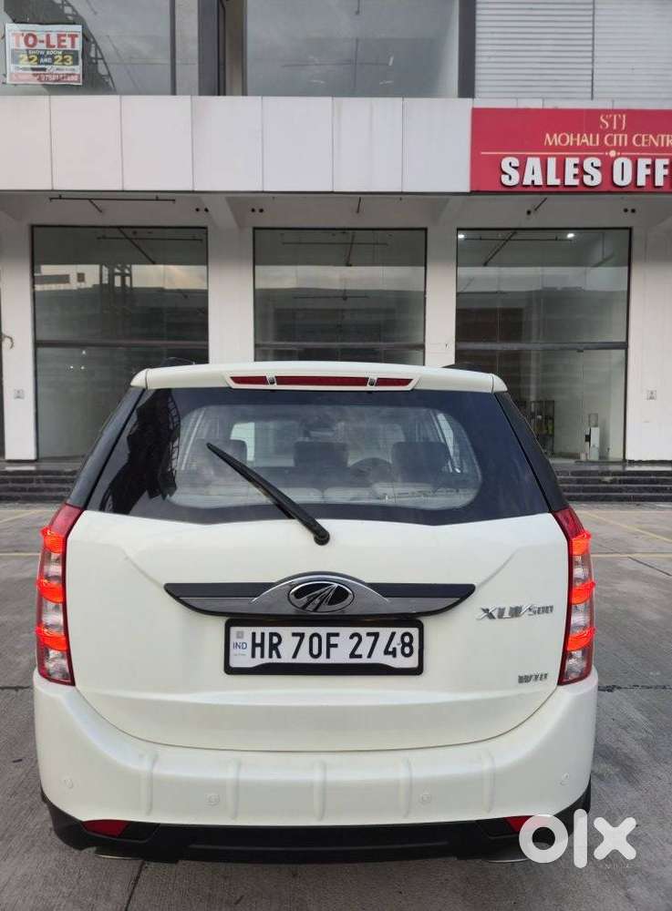 Mahindra Xuv500 2.2 W10, 2016, Diesel