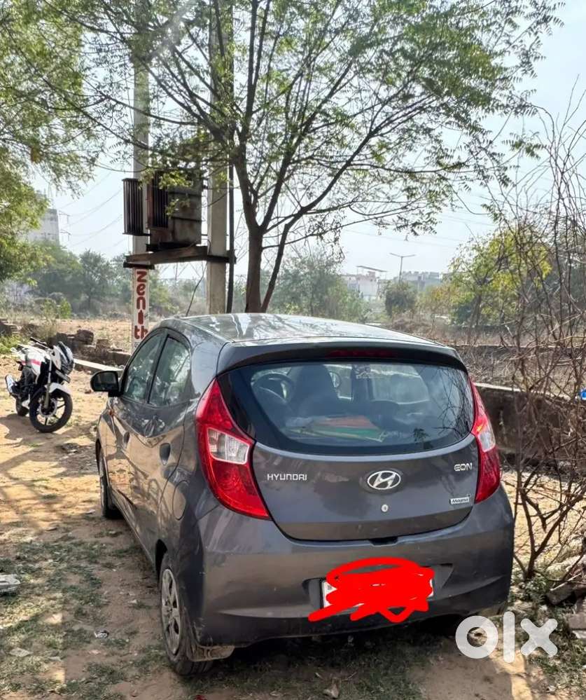 Hyundai Eon 2015 Petrol Well Maintained