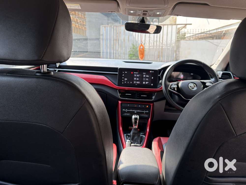 Skoda Kushaq 1.0 Tsi Style At, 2023, Petrol