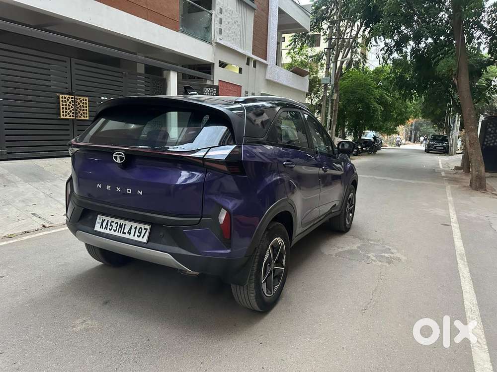 Tata Nexon Fearless S Purple 1.2 Revotron Petrol 6mt Dual Tone, 2023..