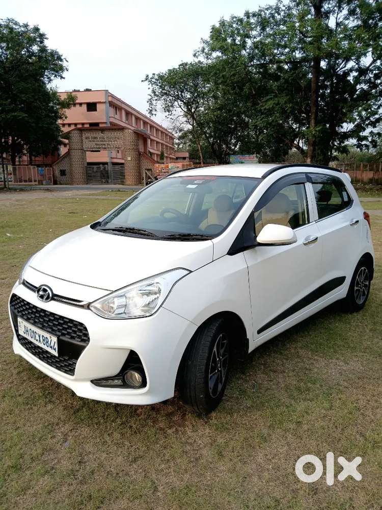 Hundai Grand I10 Asta Well Maintained 40000km 1st Owner