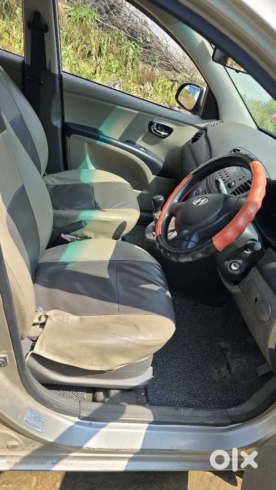 Hyundai I10 Sportz Petrol 2011