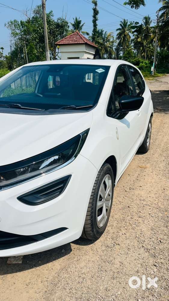 Tata Altroz Petrol & Cng Manual 2023