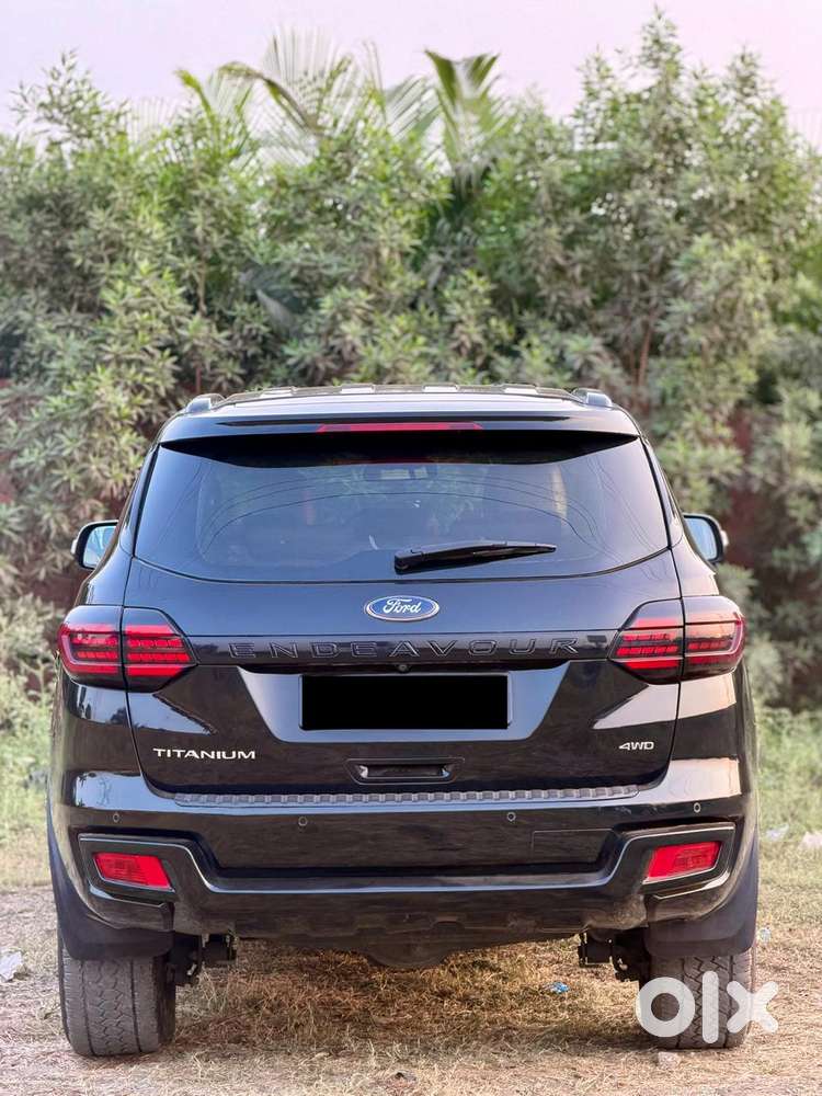 Ford Endeavour 3.2 Titanium 4x4 At, 2016, Diesel