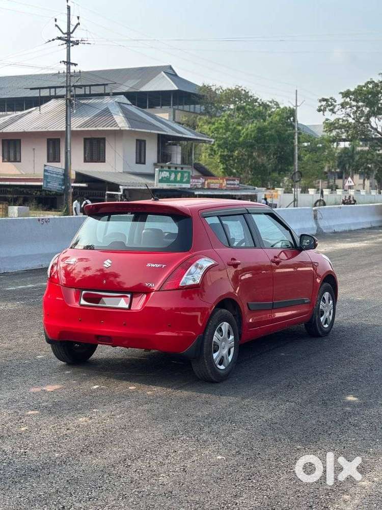 Maruti Suzuki Swift 1.2 Vxi (o), 2017, Petrol