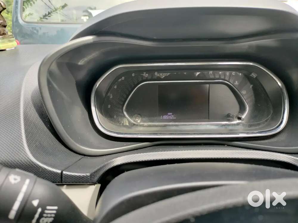 Tata Nexon 2020 Manuel Petrol No Accident Full Company Service