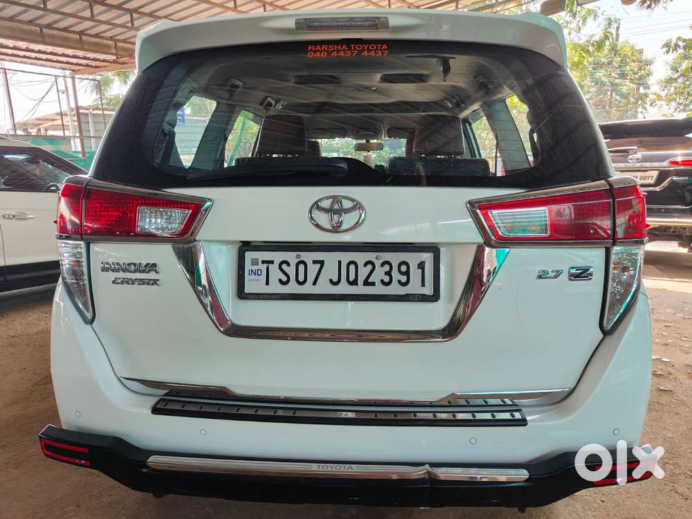 Toyota Innova Crysta 2.7 Zx At, 2022, Diesel