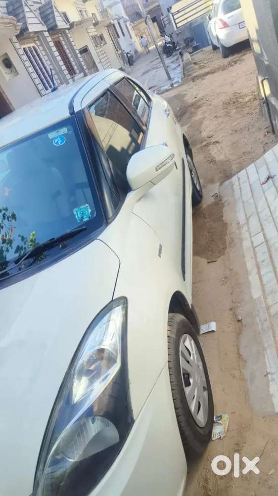 Maruti Suzuki Swift Dzire Vdi 2014