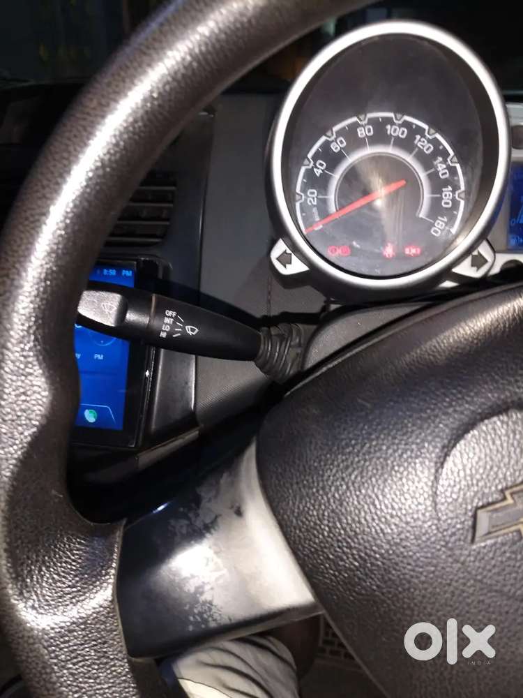 Chevrolet Beat Petrol 2010