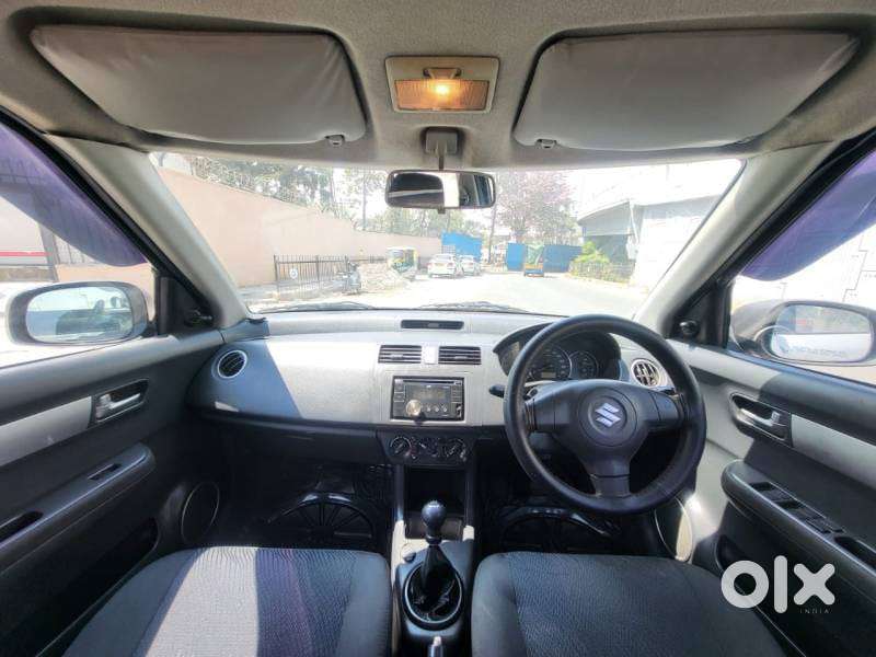 Maruti Suzuki Swift Vxi + Manual, 2010, Petrol