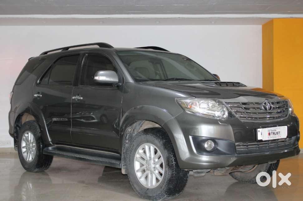 Toyota Fortuner 3.0 4x4 Manual, 2014, Diesel