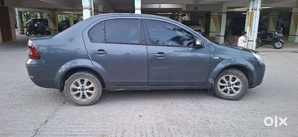 Ford Fiesta Classic 2015 Diesel 113500 Km Driven