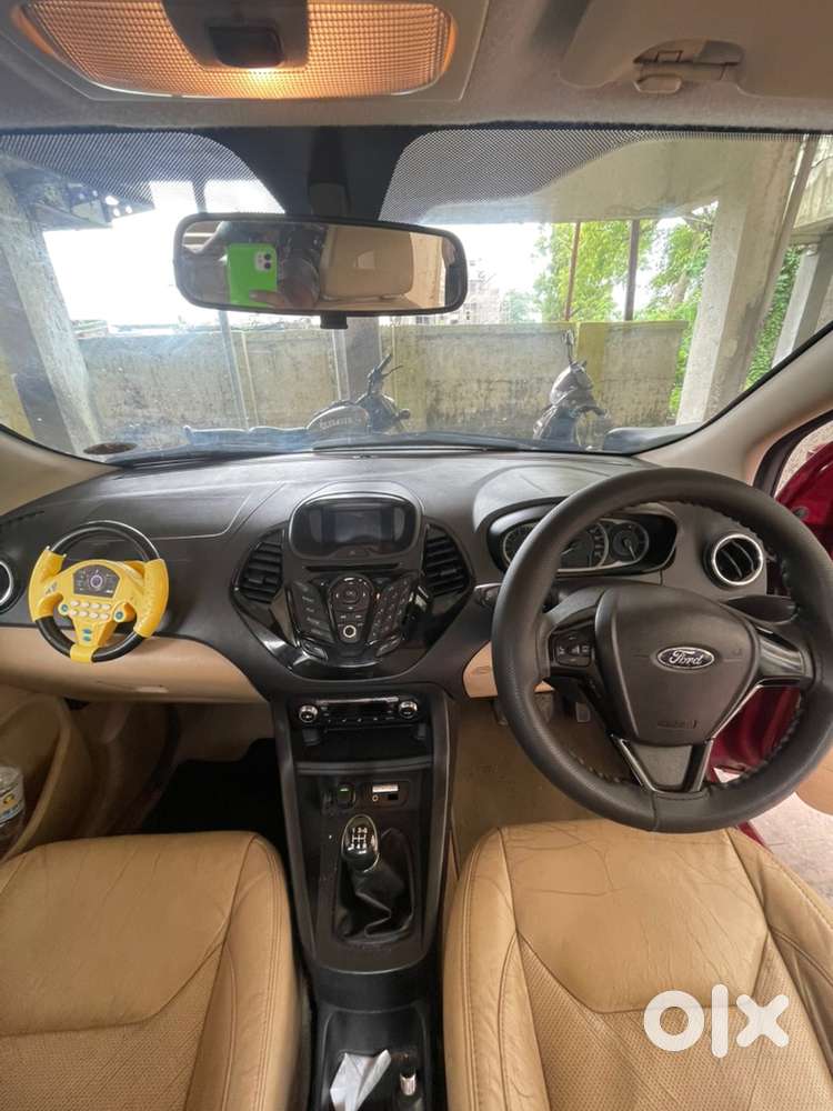 Ford Aspire Titanium Plus Manual Petrol 2015