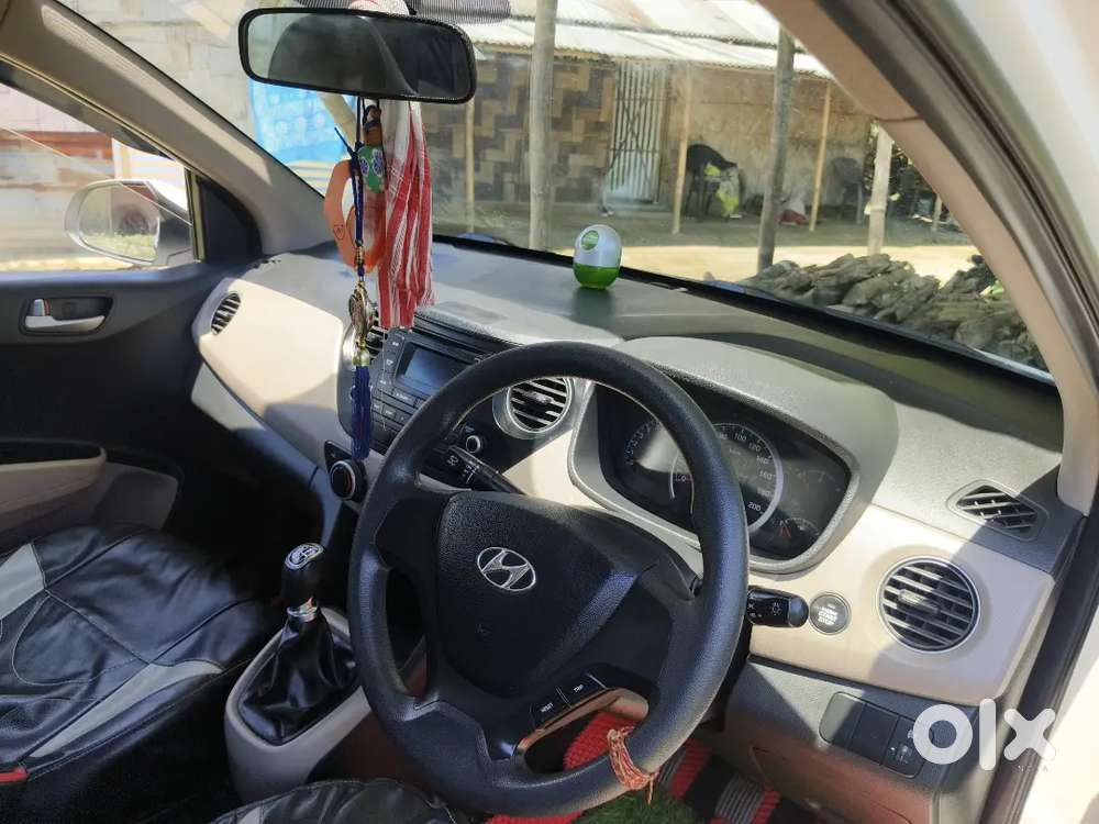 Hyundai Grand I10 Sportz 2015