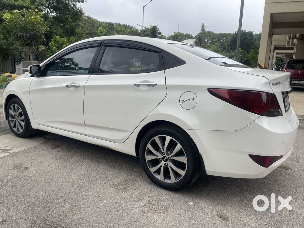 Hyundai Verna 1.6 Sx (o) Anniversary Edition Vtvt, 2016, Petrol