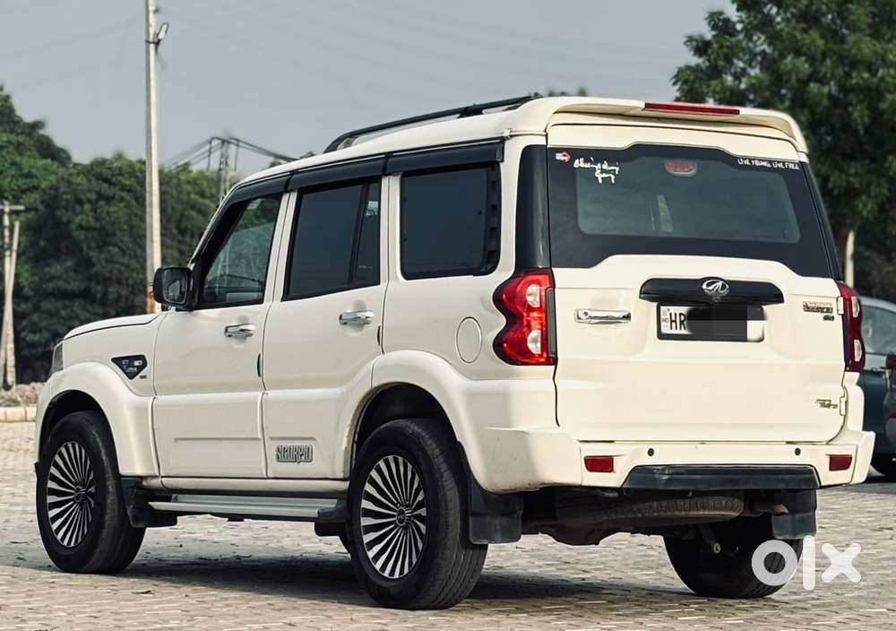 Mahindra Scorpio Classic 2.2 S 11 Mt 7 Str, 2020, Diesel