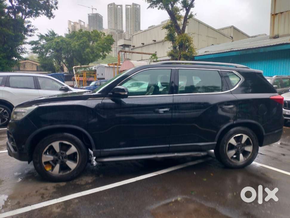 Mahindra Alturas G4 4wd At, 2018, Diesel