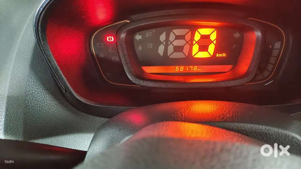 Well Maintained 2016 Renault Kwid Rxt Petrol First Owner