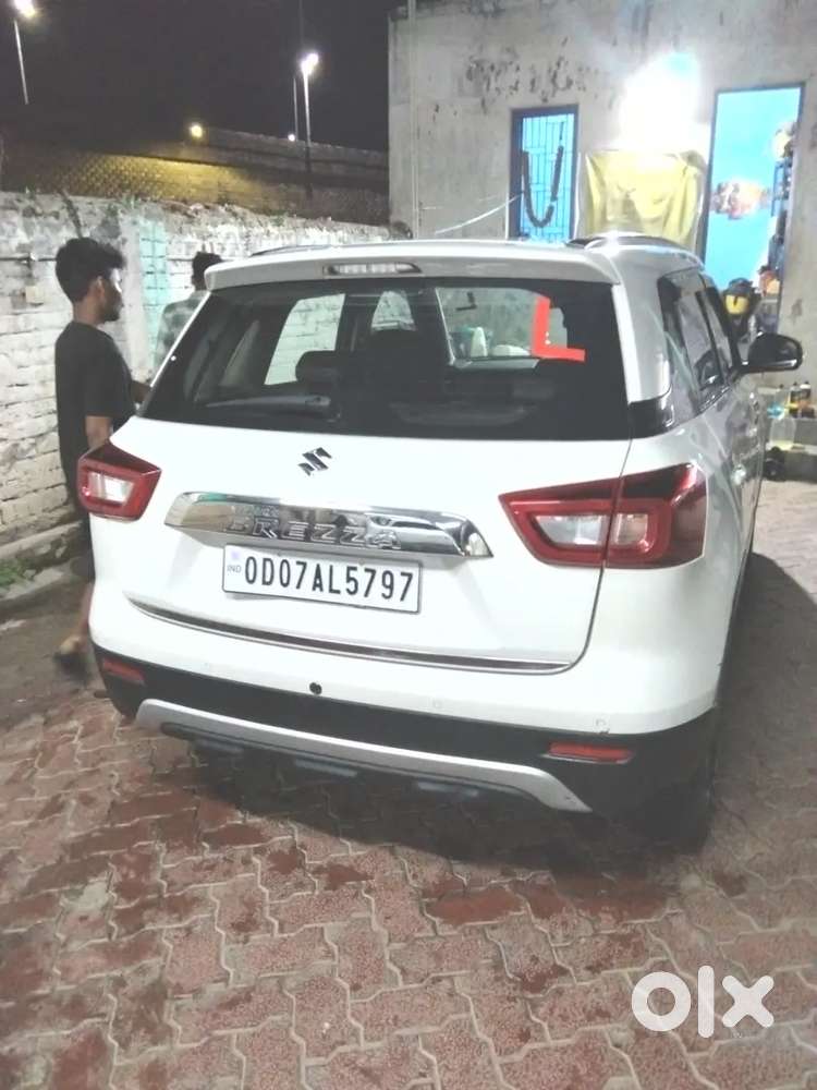 Maruti Suzuki Brezza Zxi 2022 Petrol 18600 Km Driven