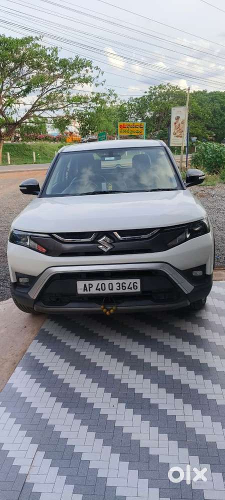 Maruti Suzuki Brezza 1.5 Vxi Smart Hybrid, 2023, Petrol