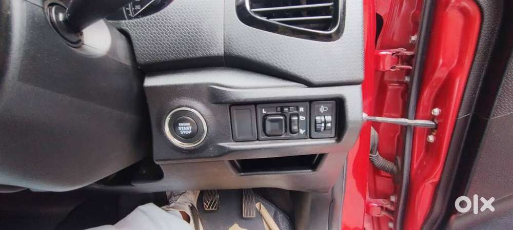 Maruti Suzuki Brezza Zdi+ Dual Tone, 2018, Diesel