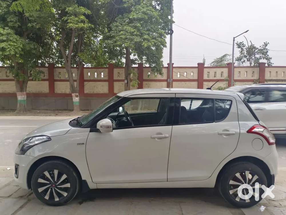 Maruti Suzuki Swift 2015 Diesel 99500 Km Driven
