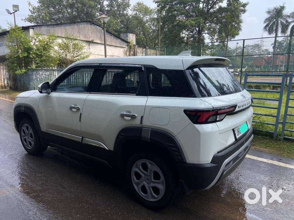 Maruti Suzuki Brezza 1.5 Lxi Smart Hybrid, 2022, Petrol