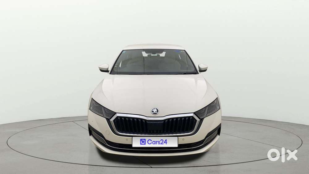 Skoda Octavia 2.0 L K Tsi At, 2021, Petrol
