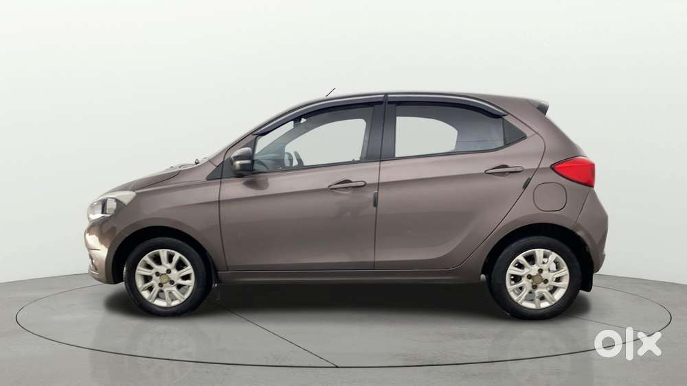 Tata Tiago 1.2 Revotron Xz, 2017, Petrol