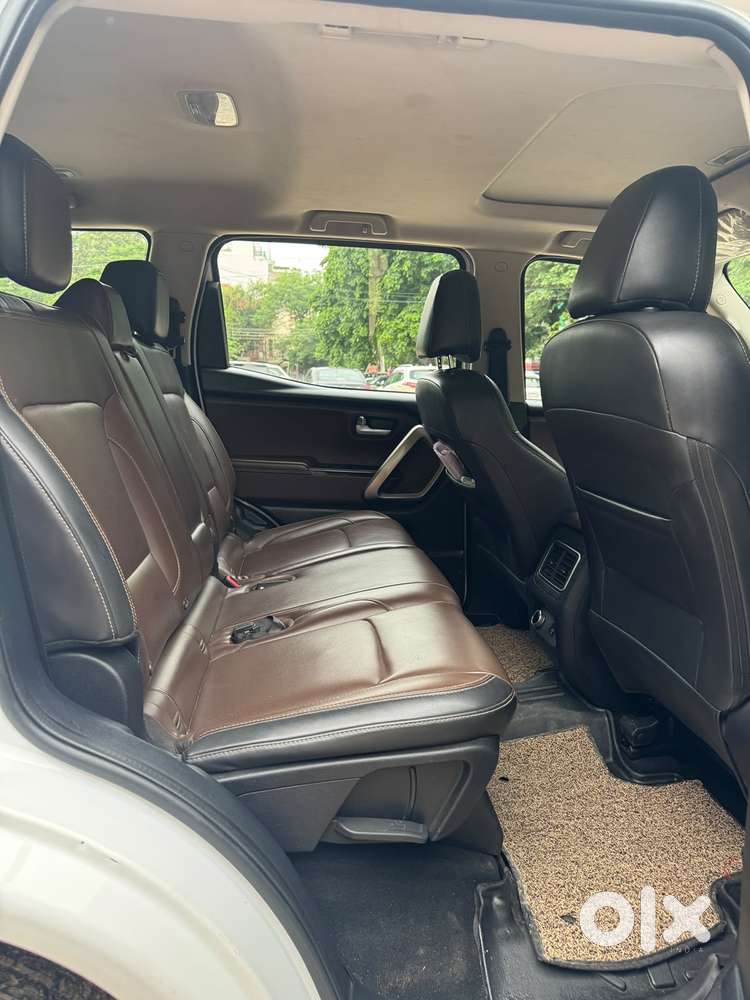 Mahindra Scorpio N Z8 Diesel At 4wd 7 Str, 2023, Diesel