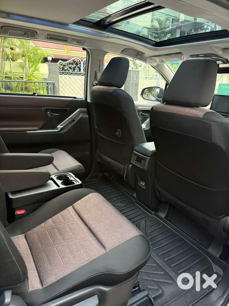 Toyota Innova Hycross 2023 Petrol 53000 Km Driven