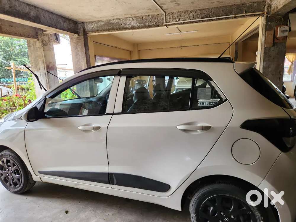Hyundai Grand I10 2016 Petrol Well Maintained