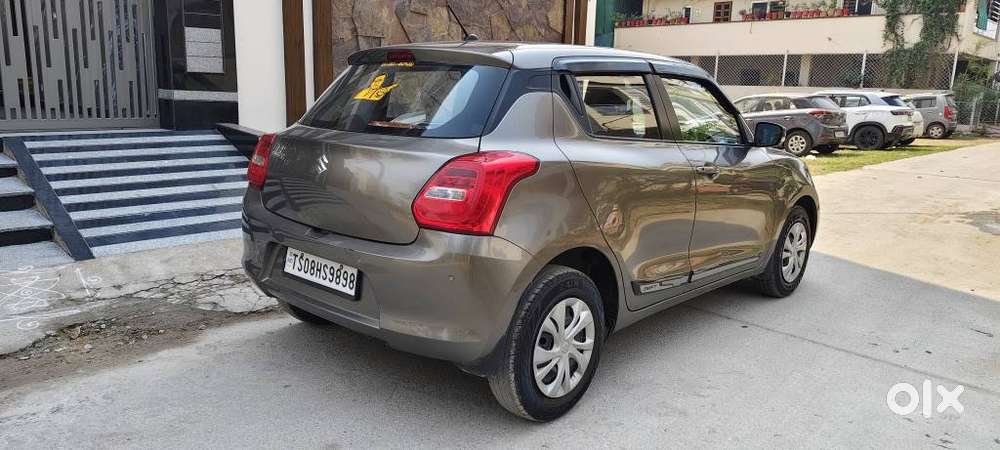 Maruti Suzuki Swift Vxi + Manual, 2021, Petrol