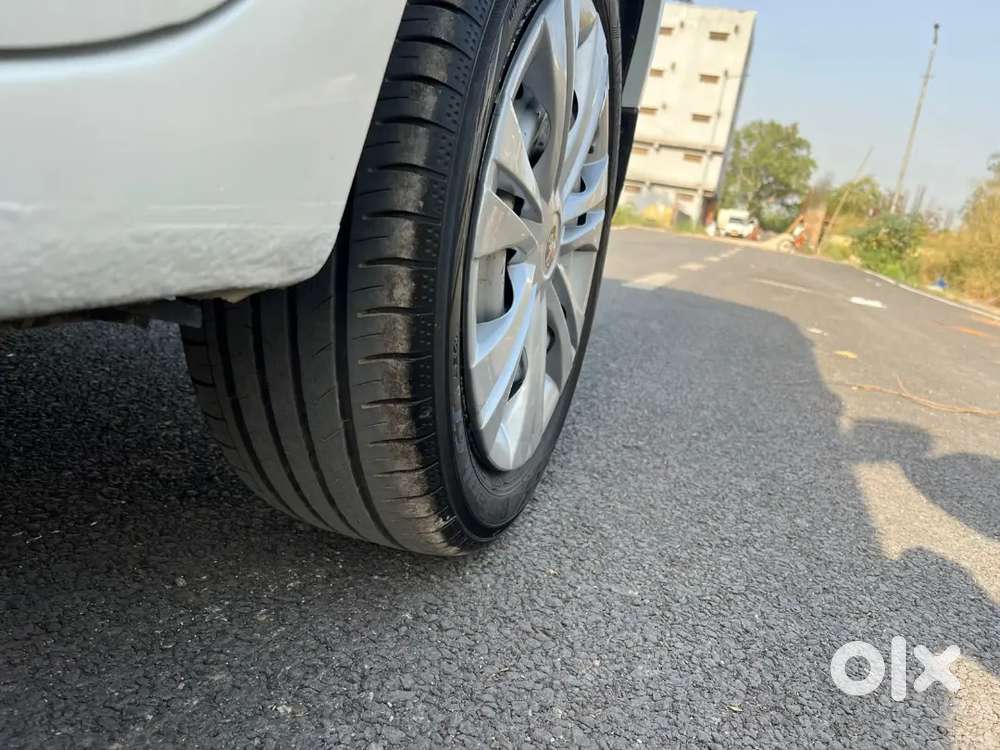 Maruti Suzuki Dzire 2017