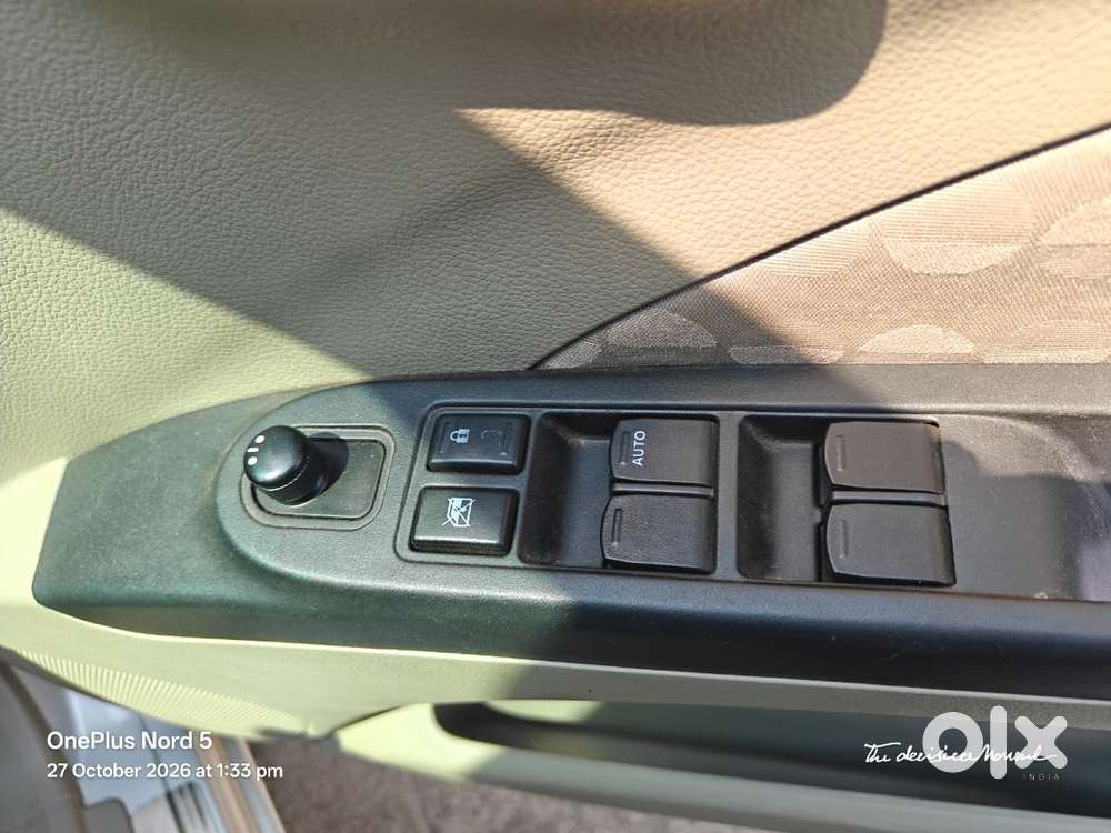 Maruti Suzuki Celerio Zxi Amt, 2017, Petrol