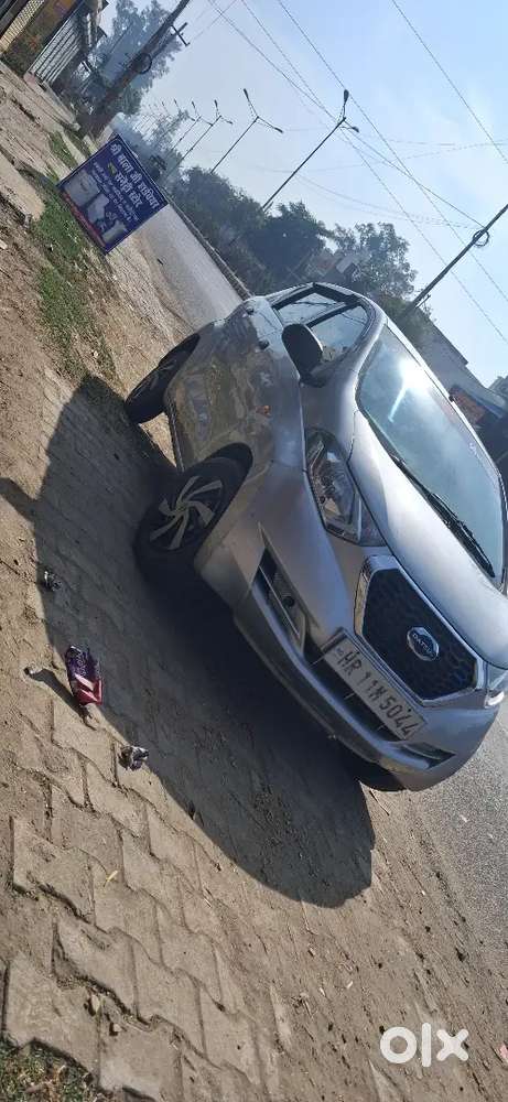 Dusri New Car Lelo Maine Sapce Ke Karan Sell Kr Rha Hu