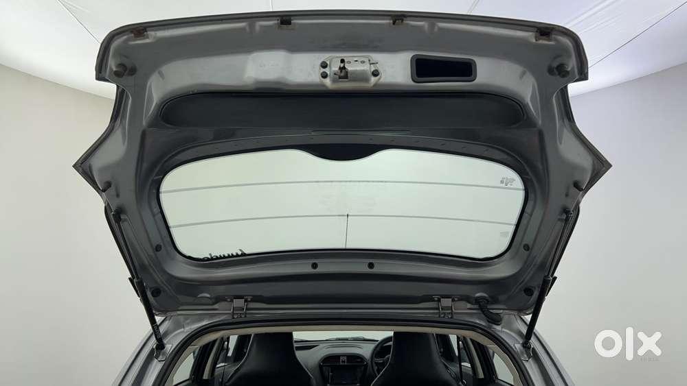 Tata Tiago 1.2 Revotron Xm, 2019, Petrol