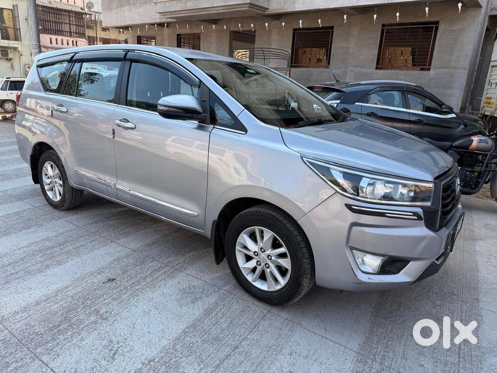 Toyota Innova Crysta Diesel Car 2023