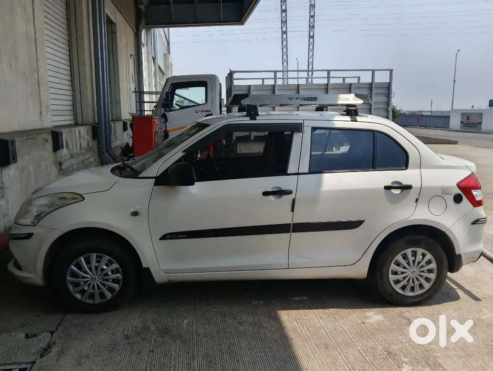 Maruti Suzuki Dzire 2022 Cng & Hybrids 280000 Km Driven